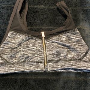 Women’s lululemon zip sports bra